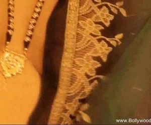 Exotic Dance Of Horny Indian MILF - 12 min